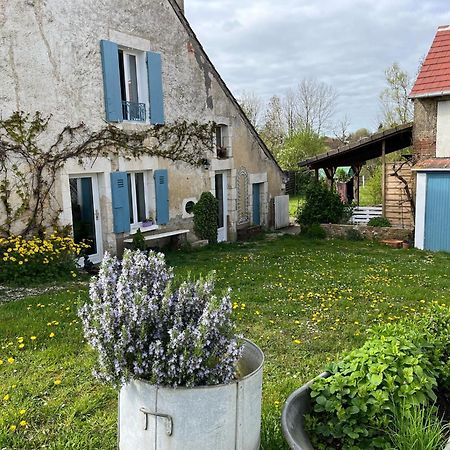 La Maison De Tina Leugny Exteriér fotografie